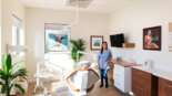 Bright, modern dental clinic showcasing Ventura Bright Dental's welcoming environment and